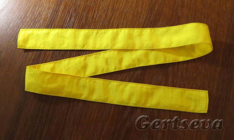 Мастер класс по пошиву плащика для куклы, выкройка