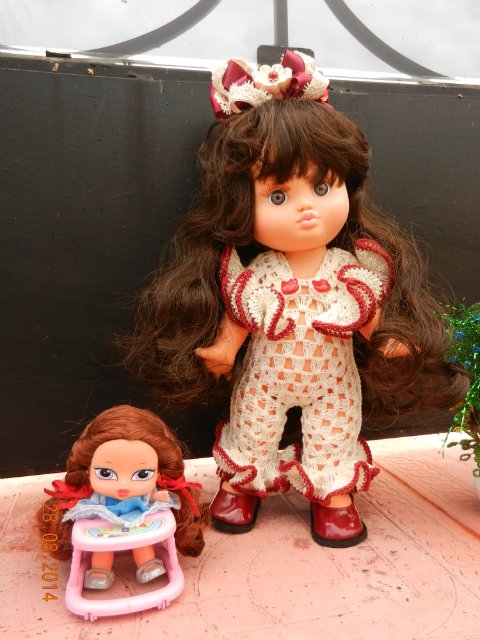 Я нормальная! У меня и справка ЕСТЬ))