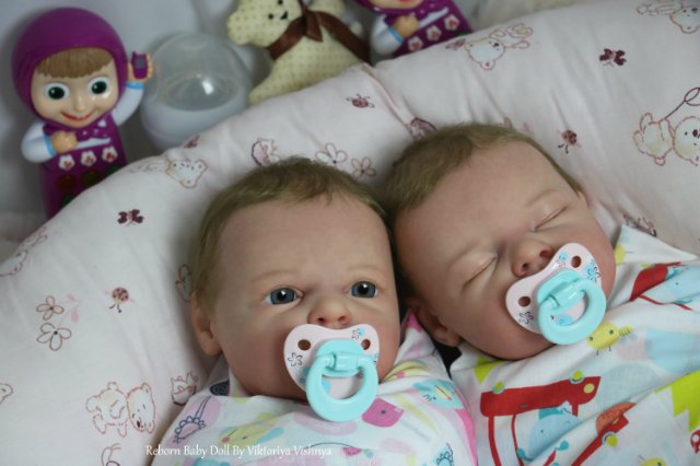 Близняшечки Ноа... Куколки реборн Виктории Вишни