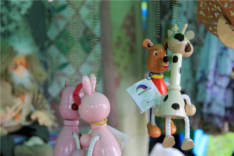 Троицкие гуляния у деревни Василёво, часть вторая. Архитектурно-этнографический музей под открытым небом "Василёво"