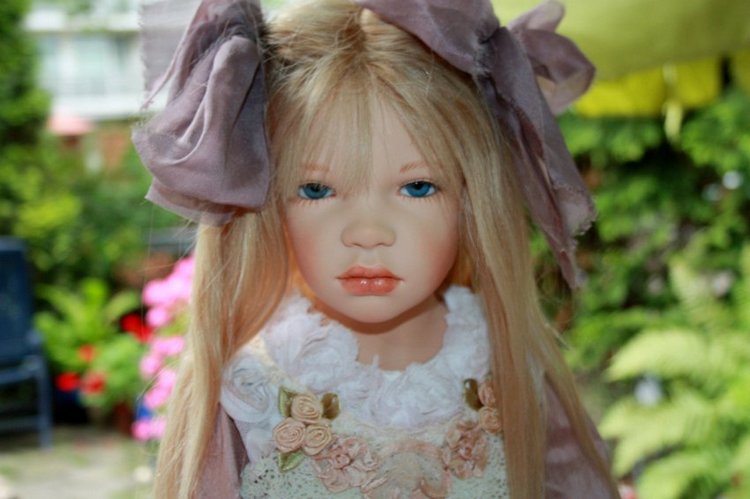 Марусина прогулка по саду. Коллекционная кукла от Zofia & Henry Zawieruszynski