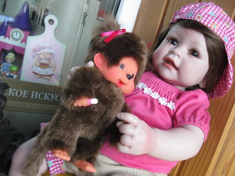 Разные детки Адора одного молда