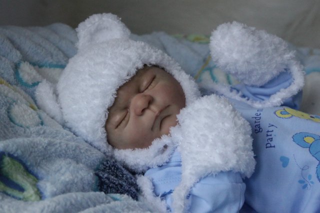 Спящий малышок Жульенчик. Куколка реборн Вишни Виктории