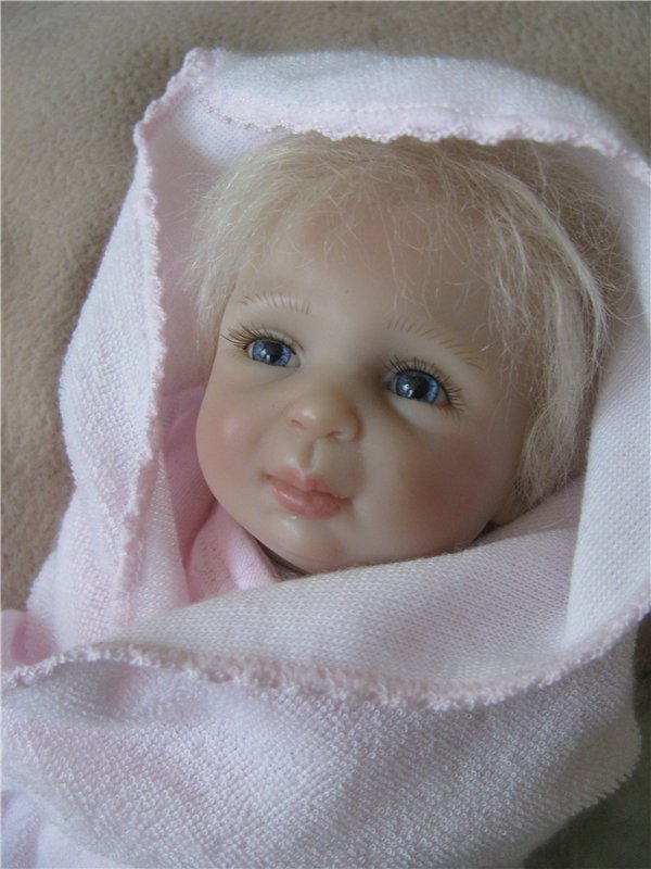 Малышка от Мариты Винтерс поздравляет всех с Пасхой | Бэйбики Малышка от Мариты Винтерс поздравляет всех с Пасхой