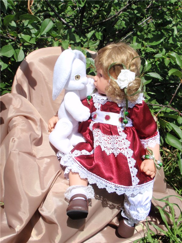 Маленькая и трогательная Манечка, волшебное превращение в принцессу