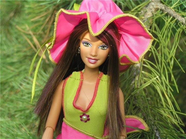 Летняя прогулка Анжелики ( Кукла Barbie Fashionistas от Mattel)