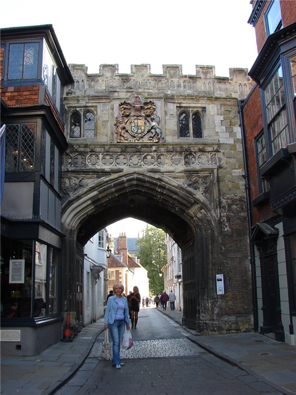 Солсбери (Salisbury) – небольшой городок на юге Англии