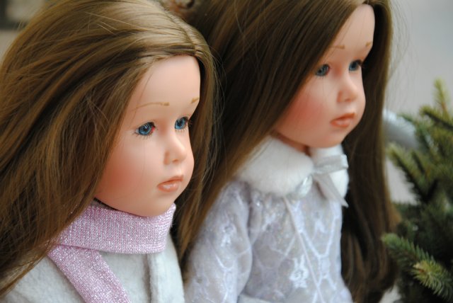 Gotz: Снегурочка 2007 vs Фигуристка 2008 | Бэйбики Gotz: Снегурочка 2007 vs Фигуристка 2008 (фото 9)