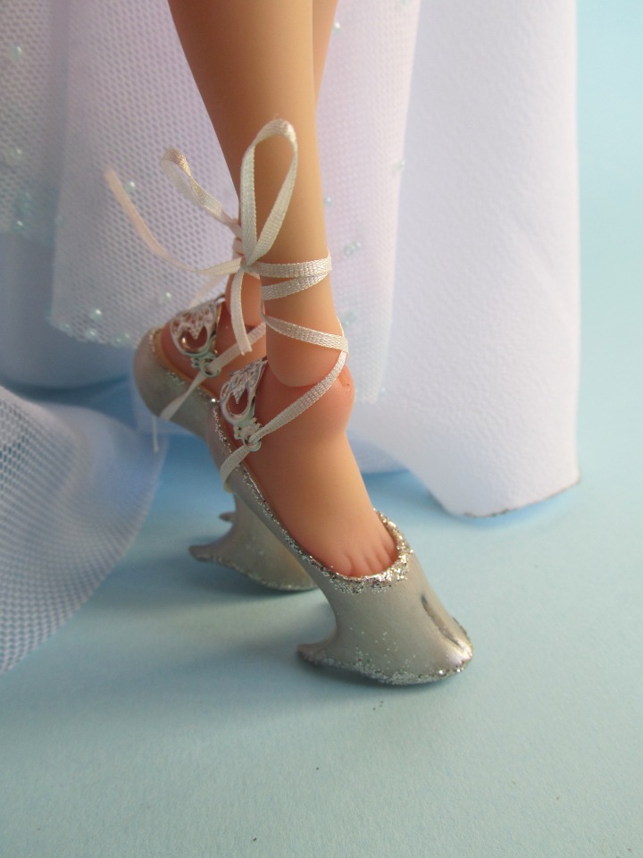 Последняя шарнирная кукла данного молда, Шанти (фото 7)