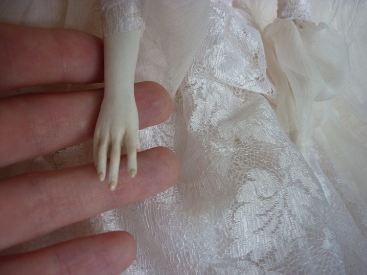 Матильда - загадочная обитательница старинного поместья (фото 4)