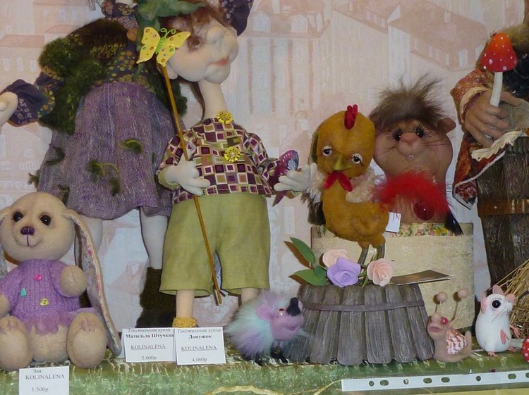 Весенний Бал Кукол на Тишинке: Ёжики