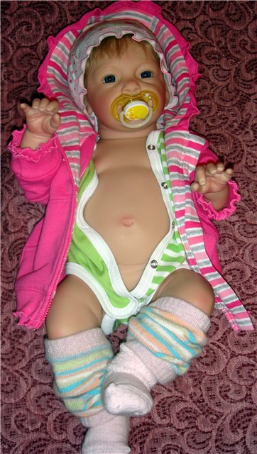 Lee Middleton, «Пощекоти мой животик»