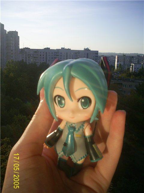 Hatsune Miku Vocaloid - (коллекционная куколка Мику Хатсунэ)