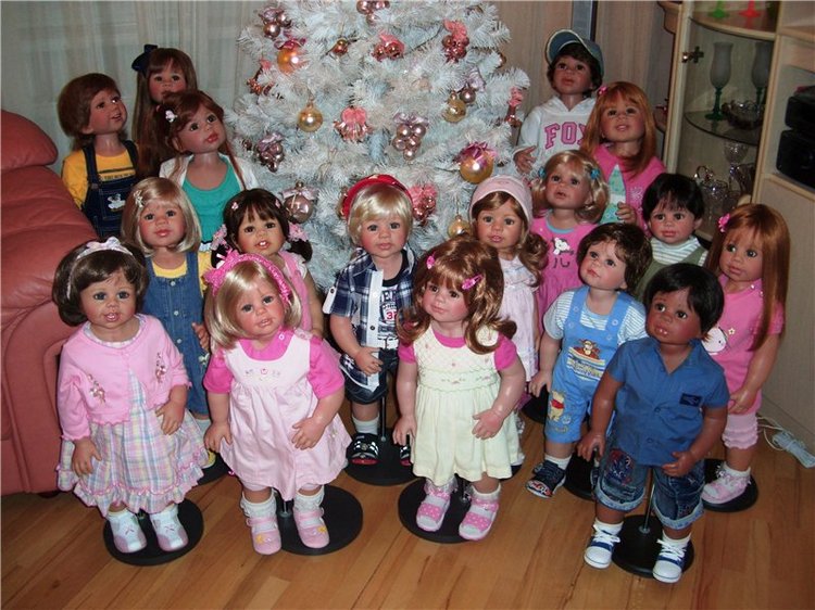 Как мужчины с куклами отмечали Новый Год | Бэйбики Как мужчины с куклами отмечали Новый Год (фото 3)