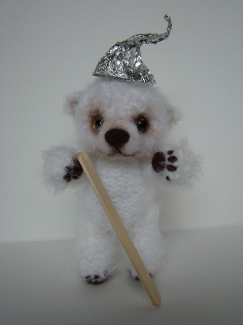 Мишка-эскимо. Игрушка вязанная крючком Ольги Чернухо