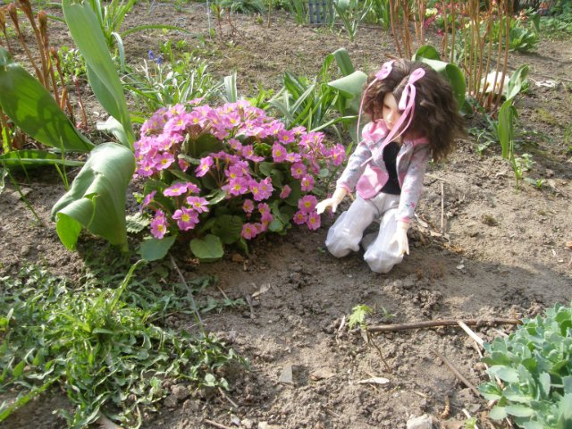 Немного весны. Иланка на прогулке (фото 9)