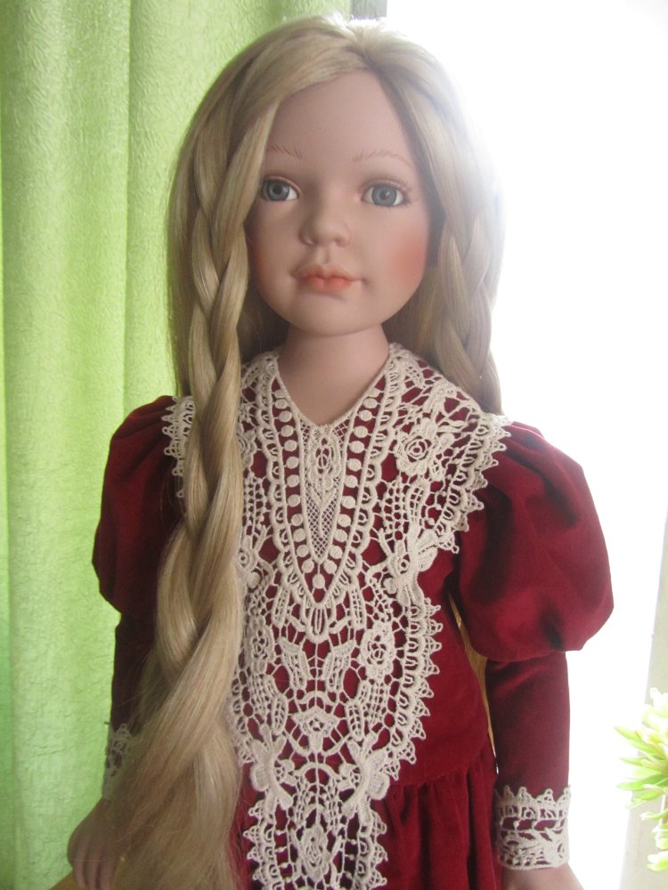 Фарфоровая кукла Ева - "реверанс позапрошлому веку"