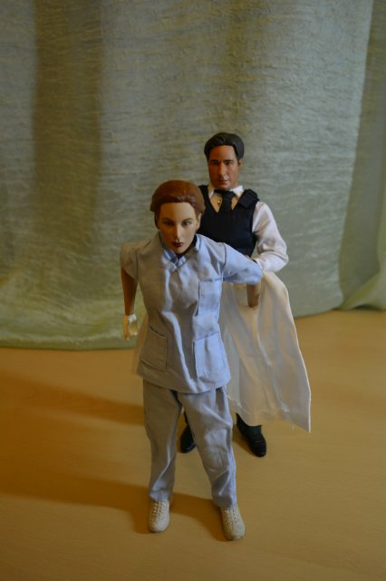 Сериал "Секретные материалы" - Х-files: агент Маудер и агент Скалли