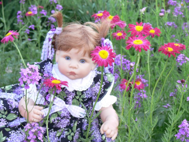 Как мы с Тиффани гуляли у мамы. Lee Middleton doll