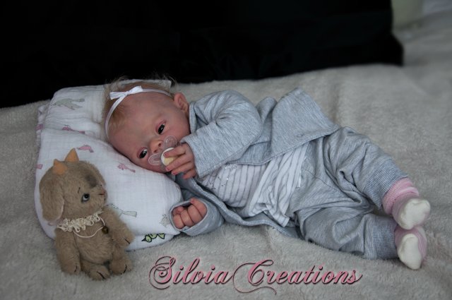 Молд с синдромом дауна PEBBLES в исполнении SILVIACREATIONS