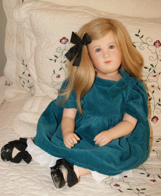 Сладкая булочка Lene от Sabine Esche для GOTZ (фото 4)