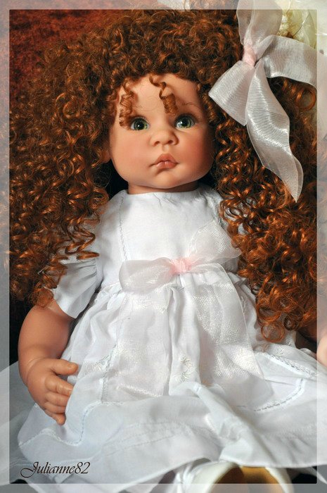 Middleton Doll: "Winter Splendor" из серии L'Innocence автор Ева Хеланд и кудряшка "С Днем Рождения, Тедди!"