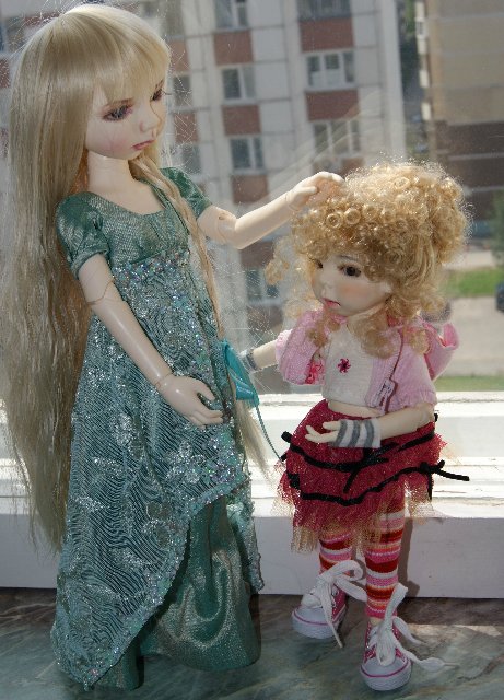 Две сестрицы от Kimberly (Kim) Lasher - Лилли (Lillie) и Синди (Sinderella)