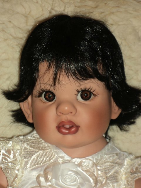 Кукла Little Beavy от FayZah Spanos