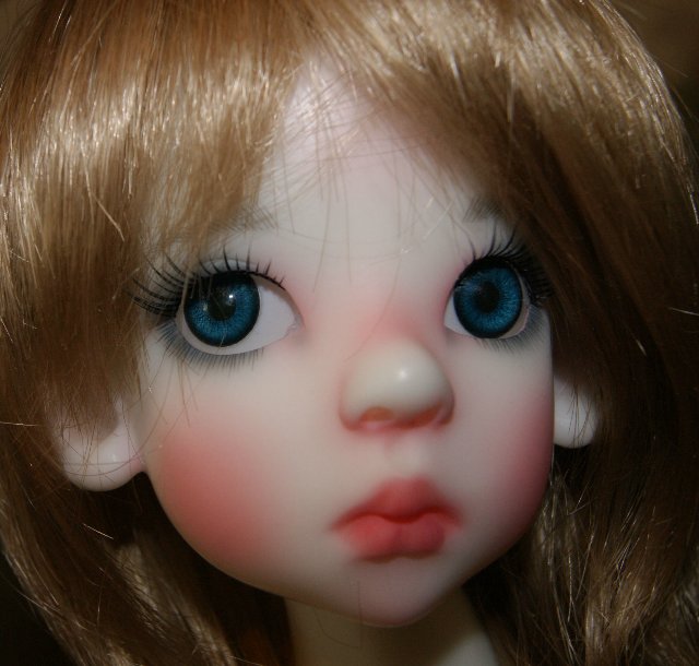 Карамель и сливки - две Лайлочки White Elf and Human Tan Kaye Wigs