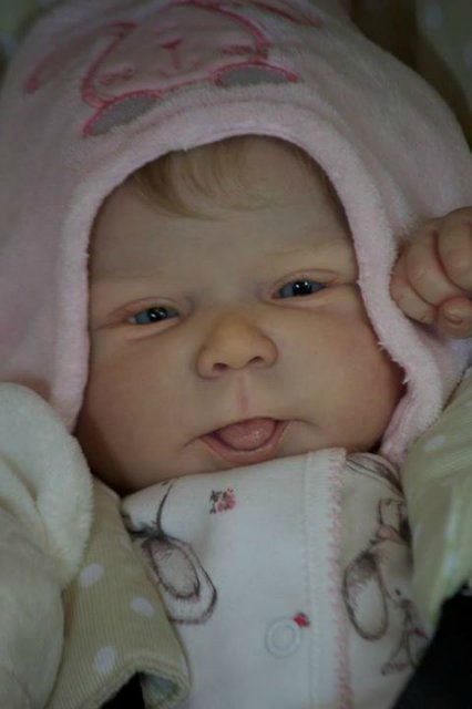 Прототип Cathy Кэти Olga Auer