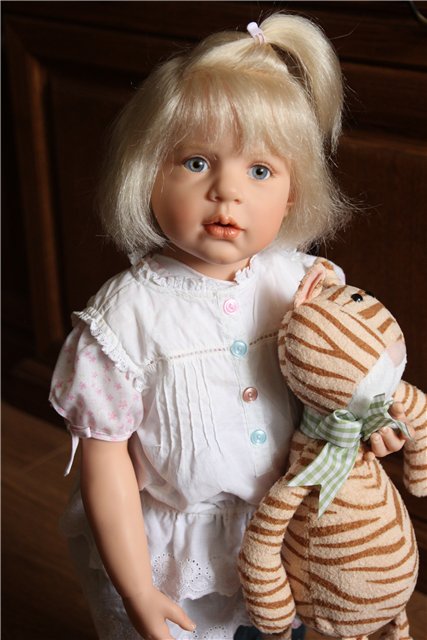 Малышки Лени (Leni , 2008) и Шани (Shani, 2010) от Hildegard Gunzel. Резин (фото 2)