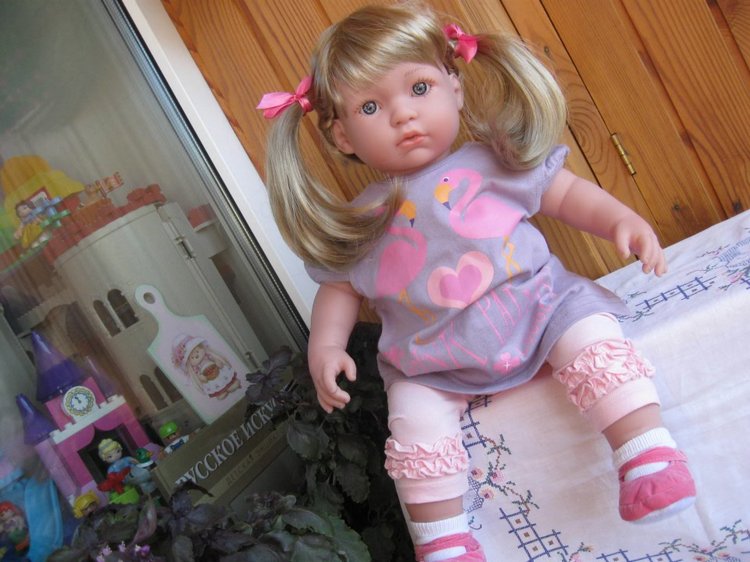 Милейшее создание с двумя хвостиками