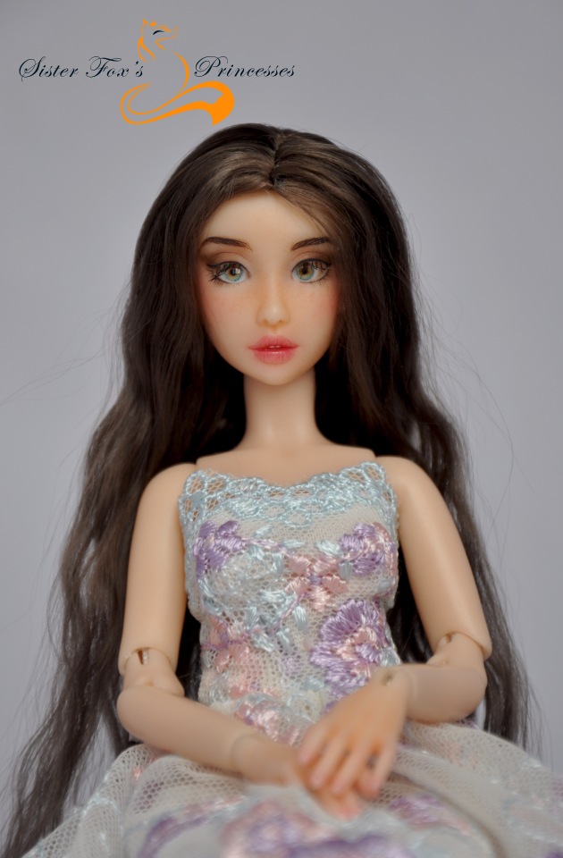 Девочки в кружевных платьях. Шарнирные куклы SisterFox | Бэйбики Девочки в кружевных платьях. Шарнирные куклы SisterFox (фото 7)