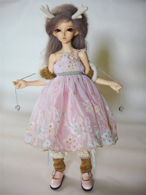 MiniFee Juri 2010 от Fairyland. Девушка Олень