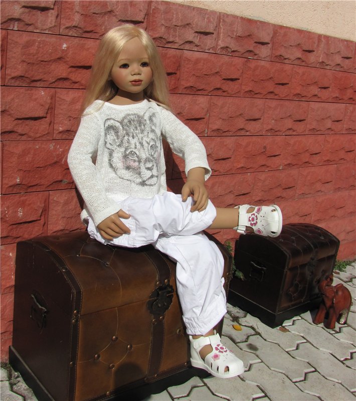 Вспоминая теплые дни. Полуденные танцы кукол Annette Himstedt