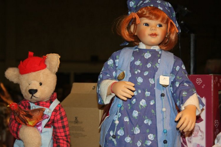 Международная выставка кукол в s'-Hertogenbosch (Den Bosch) в Голландии - 2013. Часть шестая