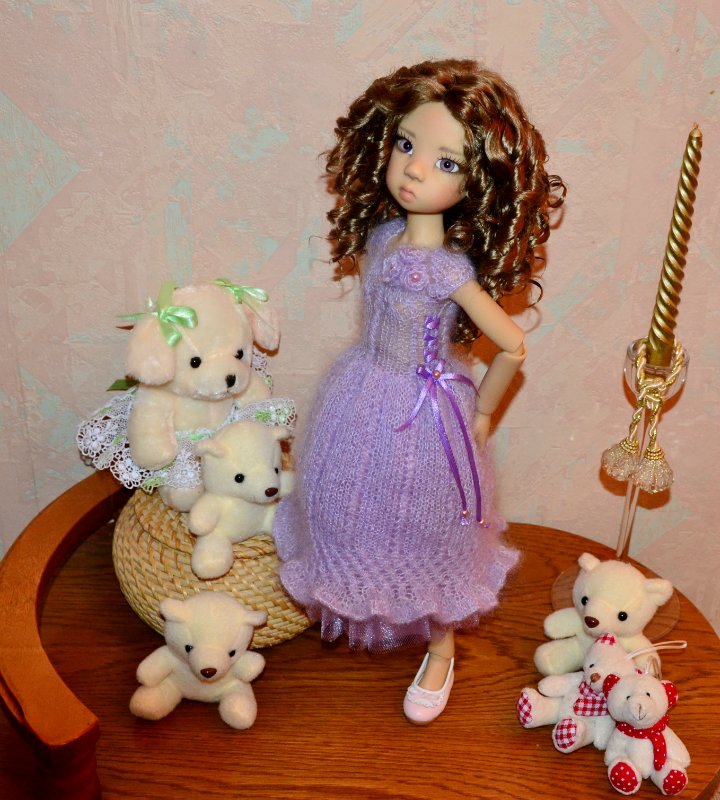 Платье + глазки = образ готов:) Larissa & Miki Kaye Wiggs