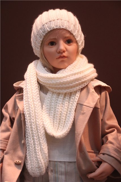 Hilderard Gunzel на выставке "Искусство куклы" в Гостином дворе