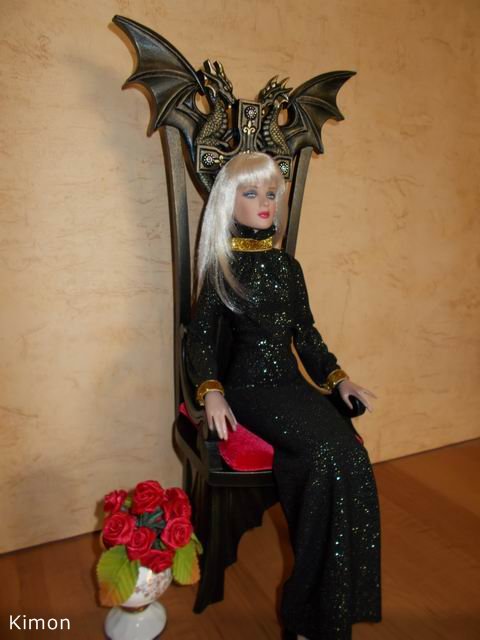 Эксклюзивный кресло-трон для кукол (фото 7)