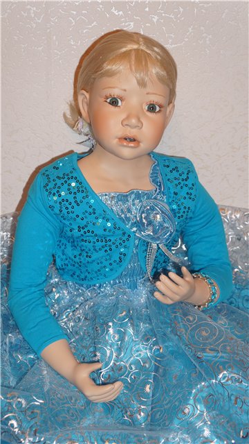 Фарфоровая кукла БИРГИТ - Лазурная Мечта от Кристин Оранж (фото 2)