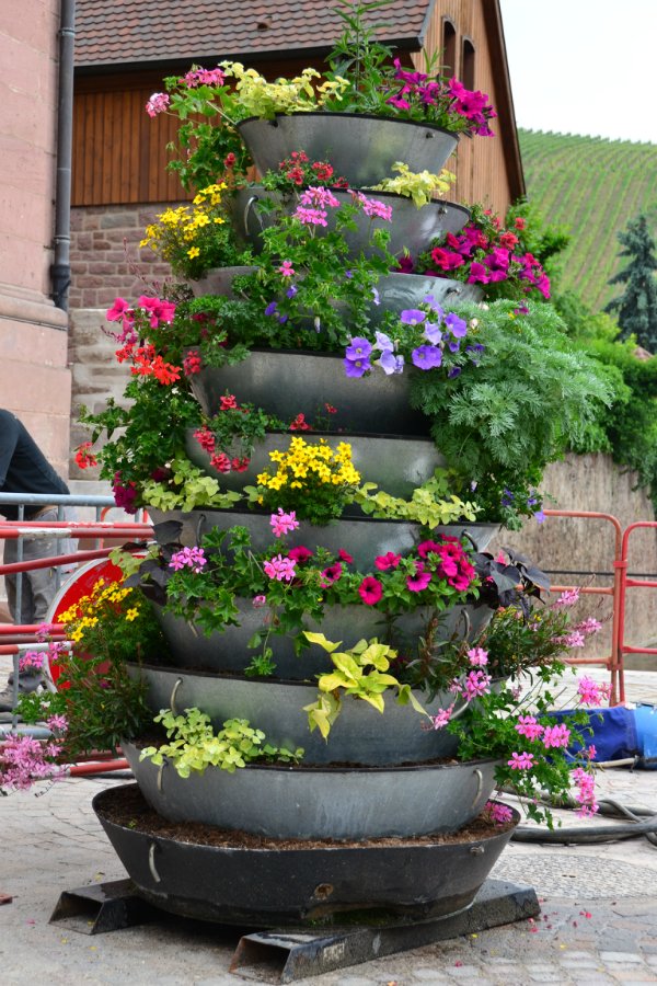 Очарование стринных французских городов