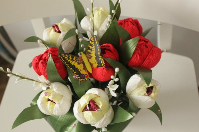Еще несколько букетиков к праздникам (фото 5)