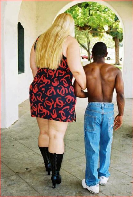 Женщины похожи на людей и живут рядом с ними или Слаще жизни и горше смерти. Предпраздничная болталка