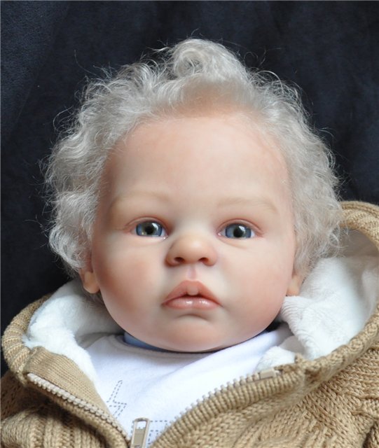 История о том, как девочке реборн Яне пришлось превратиться в мальчика Платона