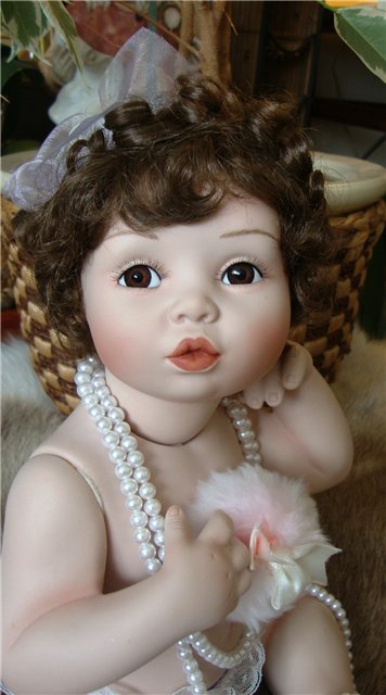 Два очаровательных фарфоровых малыша от Titus Tomescu, Ashton Drake (фото 6)