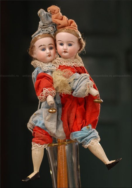 Помощник во флирте, шутовская кукла (Marotte antique doll) (фото 5)