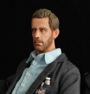 На каждого Бармалея свой Айболит или Куклы Гиппократа. От старинных диагностических кукол до современных медицинских