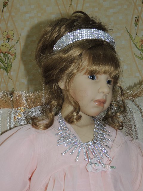 И у нас живёт принцесса, кукла Э.Глазгольд