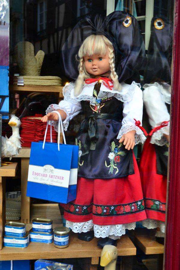 Очарование стринных французских городов