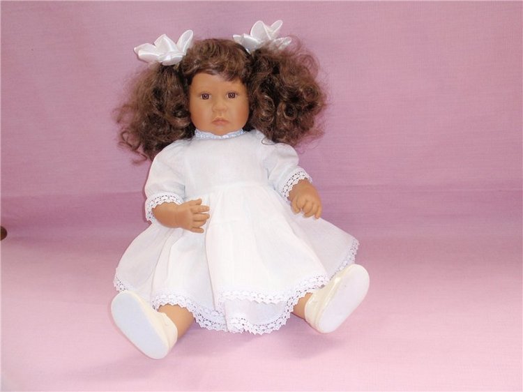 Вот такие нижние платьица нарядницам Lee Middelton (фото 6)